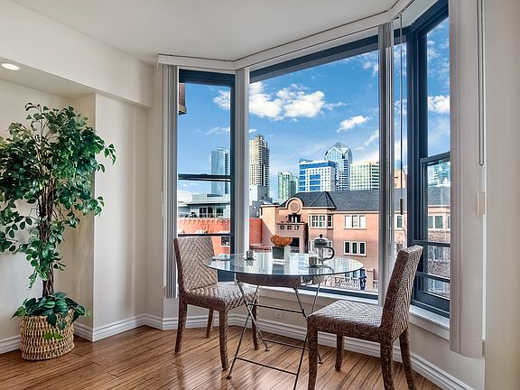 2nd image of 500 W Harbor Dr Unit 509