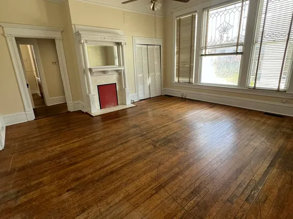 233 College St APT 1, Macon, GA 31201