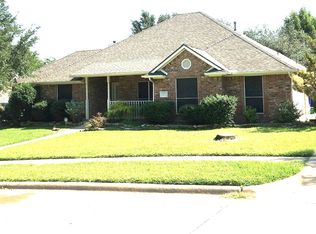 103 Paige Ln, Forney, TX 75126