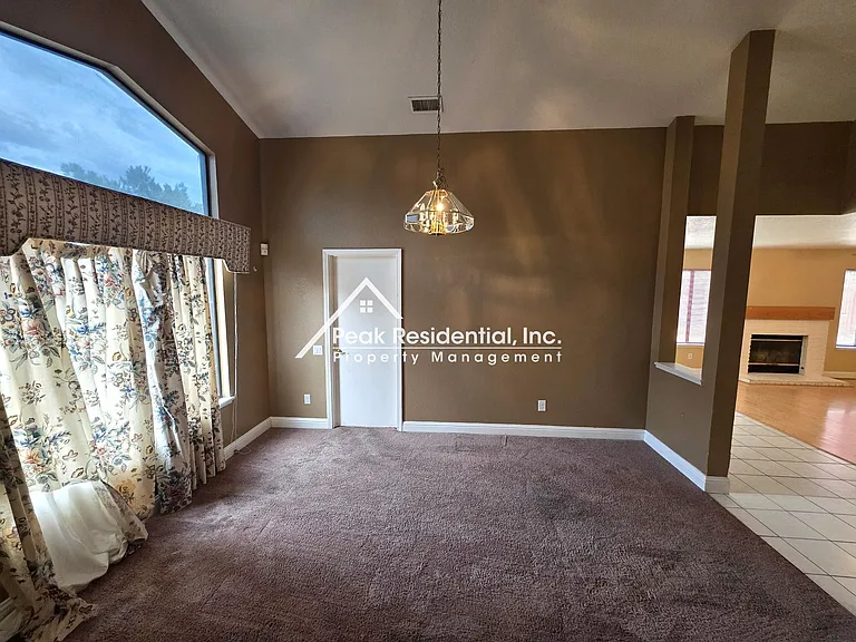 8101 Morgan Hill Way — Photo 6