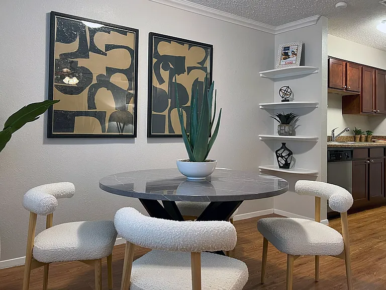 Autumn Chase Apartments — Photo 9