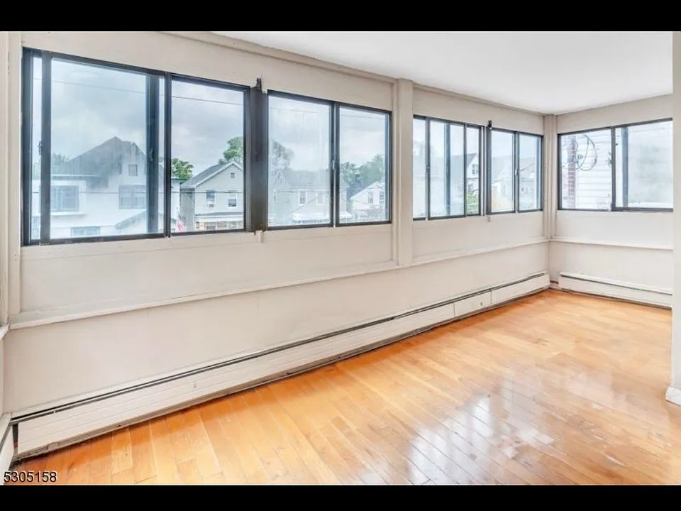 54 Pamrapo Ave #2