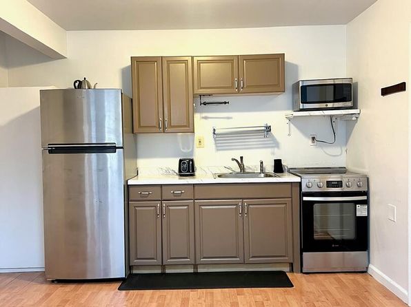 (undisclosed Address)