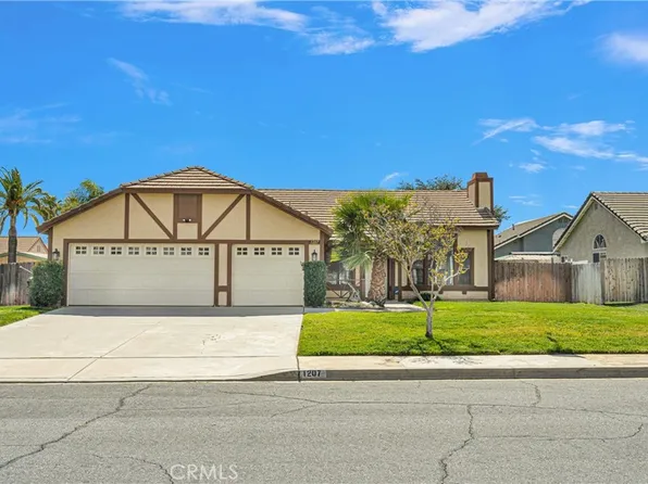 1207 W Banyon St, Rialto, CA 92377