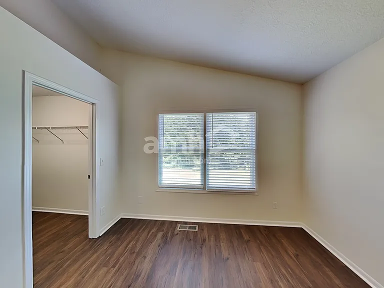 1566 Pheasant Run Dr — Photo 9