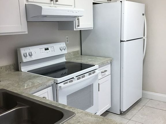 4th image of 6820 Southgate Blvd APT 206