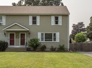 34 Baylies Rd, Taunton, MA 02780
