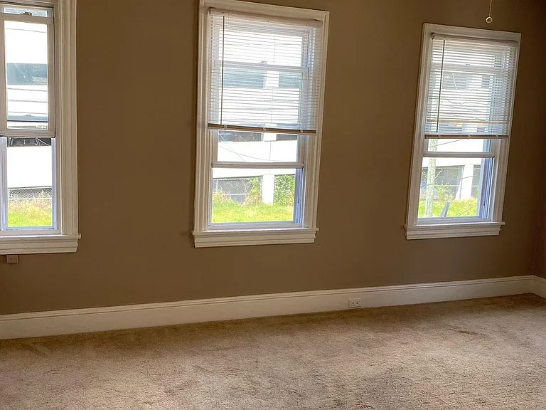 14B Walnut St — Photo 3