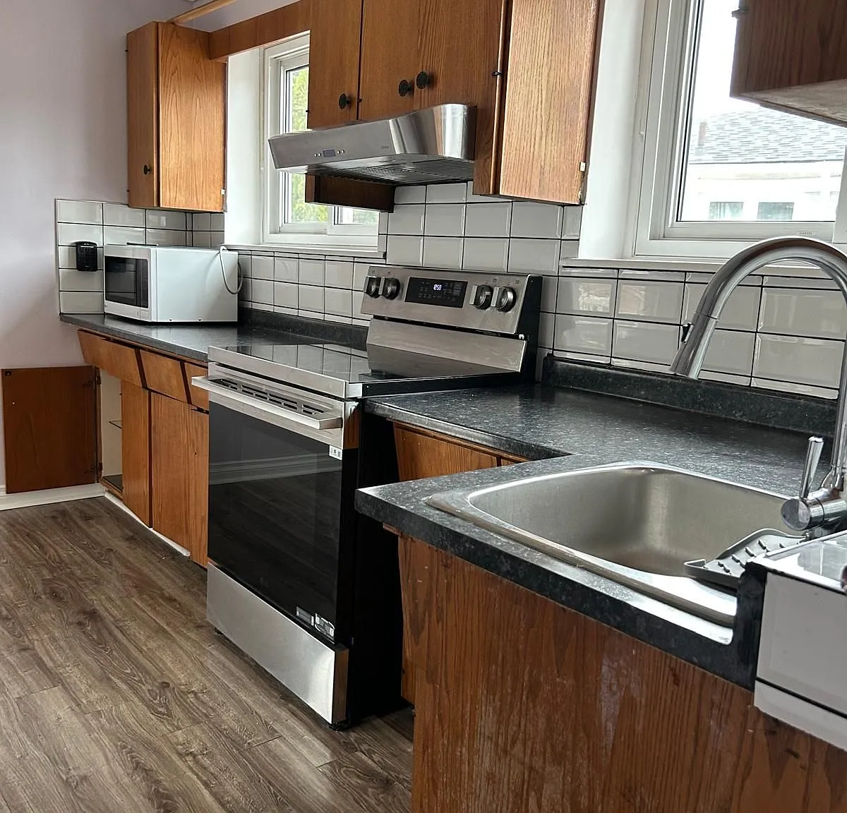 3 bed, $2,950 — Photo 4