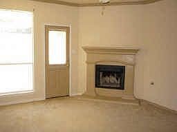 3rd image of 2304 Priscella Dr