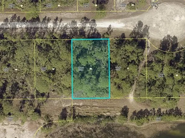 1136 Plantation RD, LEHIGH ACRES, FL 33974