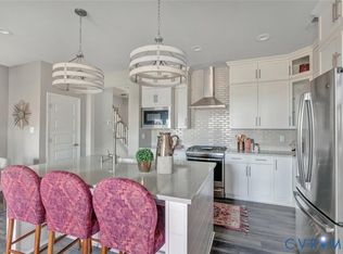 18775 Palisades Rdg, Moseley, VA 23120