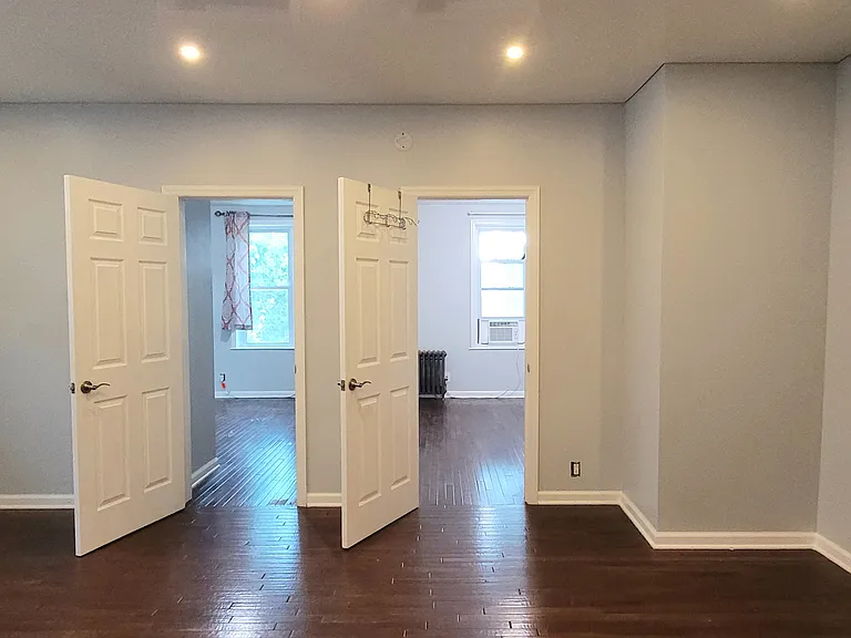 232 Lexington Ave #5 — Photo 10