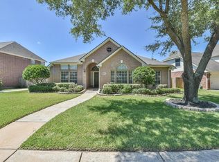 16931 Sandestine Dr, Houston, TX 77095