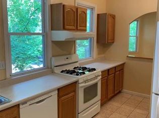 91 North St, Stamford, CT 06902