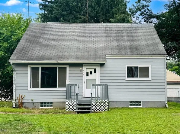 373 Sullivan Ave, Akron, OH 44305
