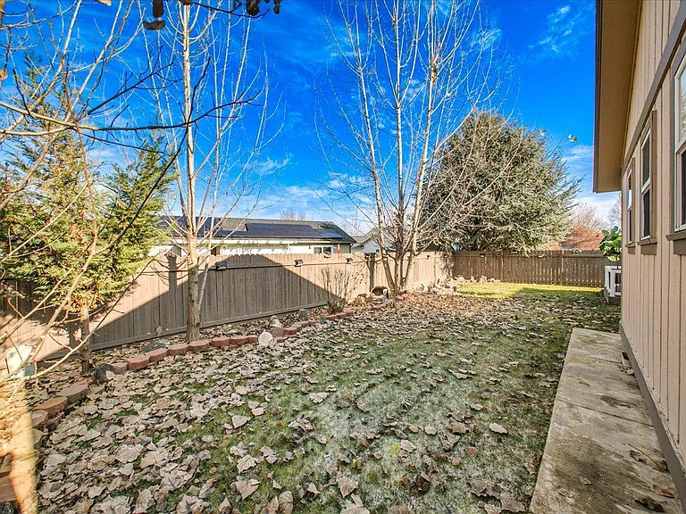 13734 W Meadowdale Dr — Photo 42
