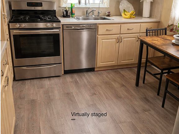 2nd image of 295 Watchogue Rd