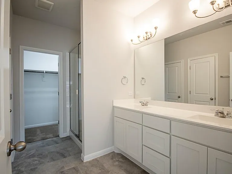 129 Winding Hollow Ln — Photo 20