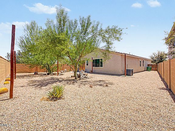 5th image of 41592 W ELM Drive