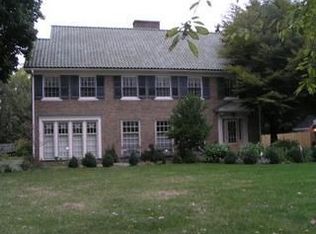 18110 Clifton Rd, Lakewood, OH