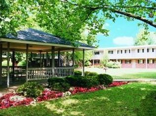 515 Chateau Dr SW, Huntsville, AL 35801