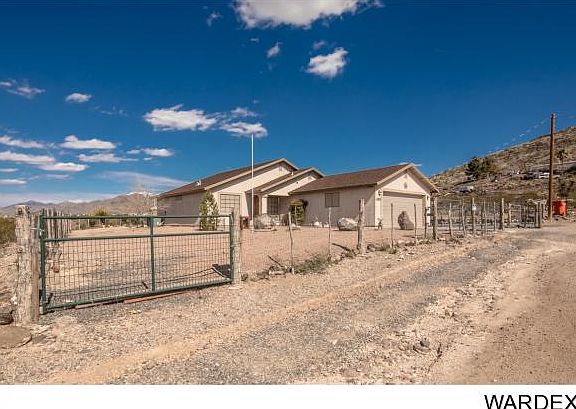 2nd image of 3571 W Crystal Dr