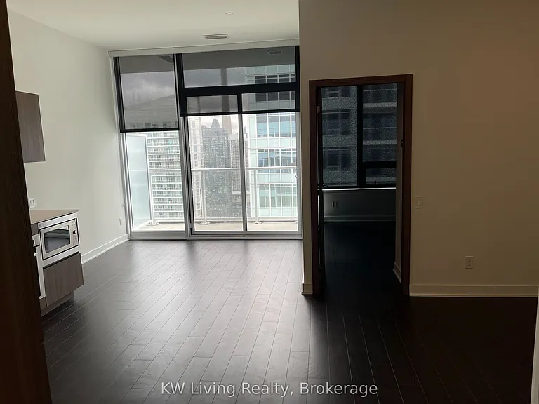 19 Bathurst St #4210 — Photo 13