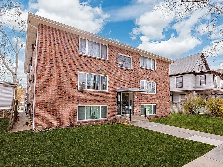 1133 G Street — Photo 1