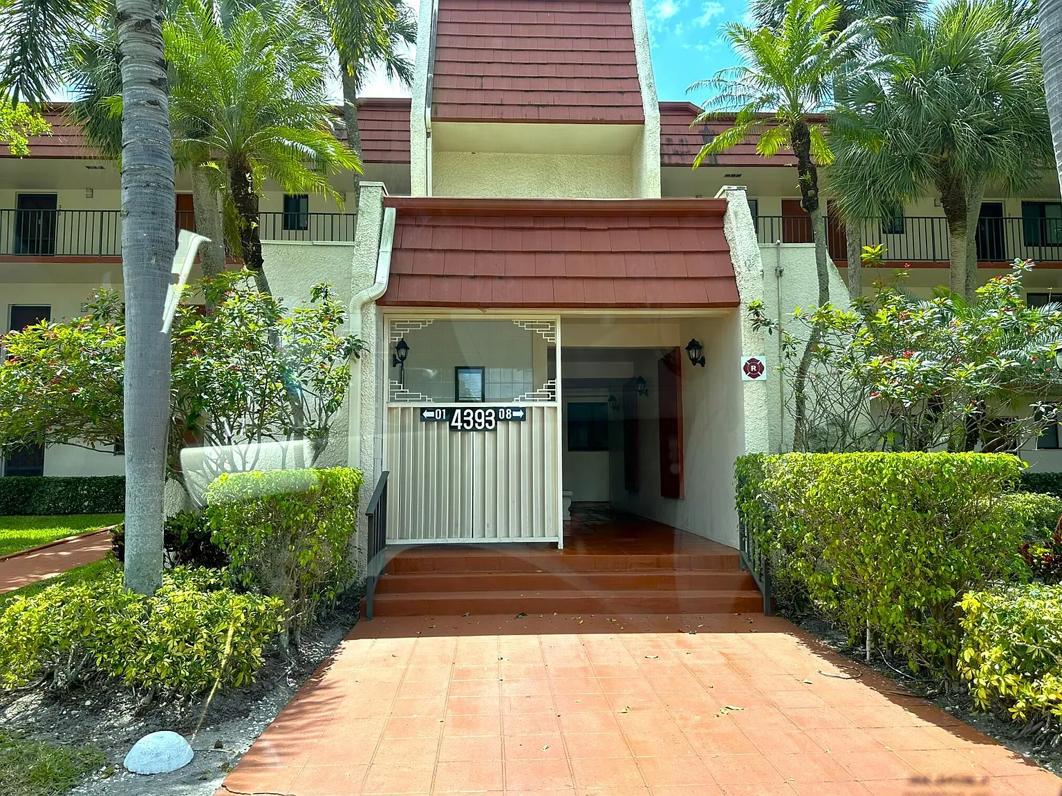 1 bed, 1.5 bath, 761 sqft, $2,900 — Photo 3