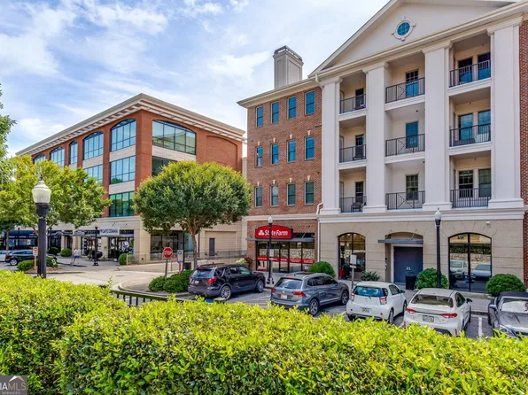 3621 Vinings Slope SE, Atlanta, GA 30339