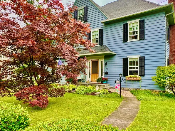 99 Hubbell St, Canandaigua, NY 14424