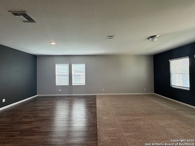 8607 Rock Mdw — Photo 24