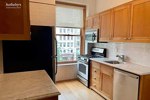 Rented by Sotheby's International Realty | media 3