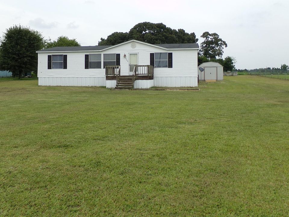 Front of home and lot