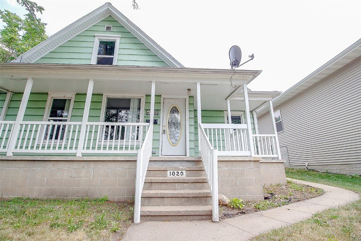 1020 15th St SE, Cedar Rapids, IA 52401 Zillow