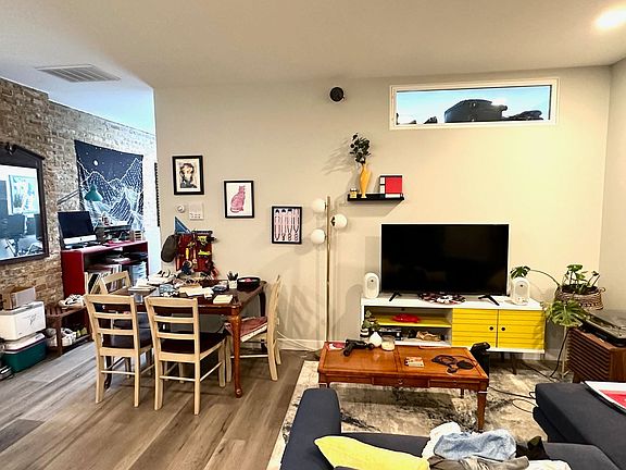 3rd image of 1831 S Throop St #3F