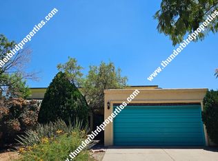 8612 Liberty Dr NE, Albuquerque, NM 87109