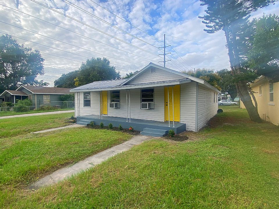 622 Booker Avenue, Unit B