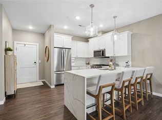 260 N Scott Blvd Unit 108, Iowa City, IA 52245