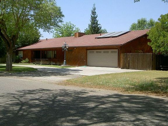 3rd image of 5473 E Lansing Way