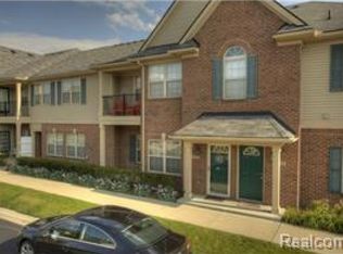 11720 Farmington Rd, Livonia, MI 48150