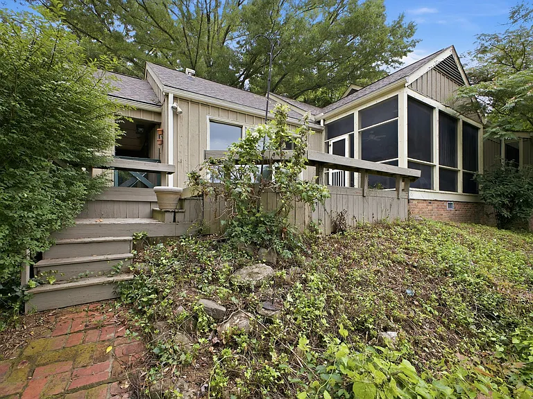 5612 Stanford Ct — Photo 26