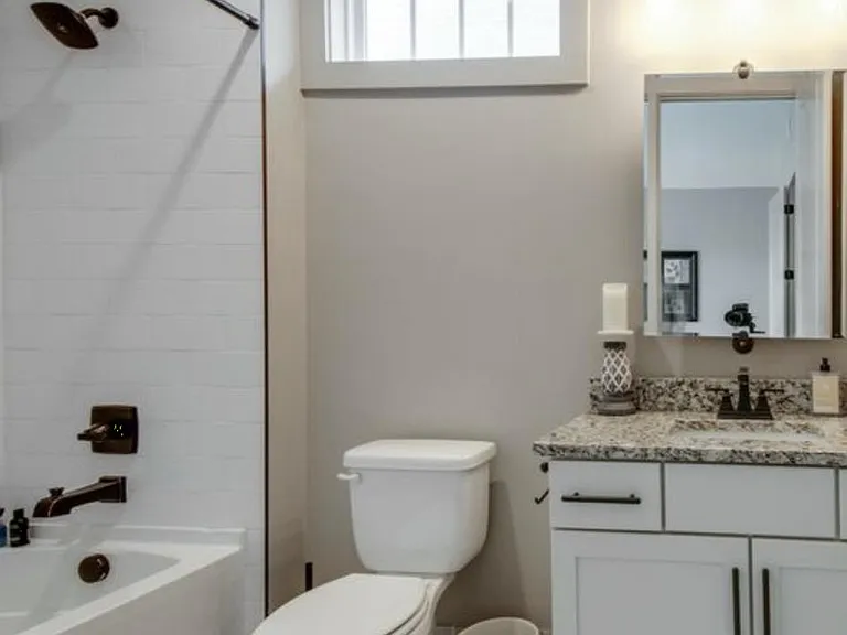 5609 Pennsylvania Ave — Photo 26