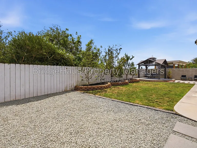 6379 Elsberry St — Photo 31