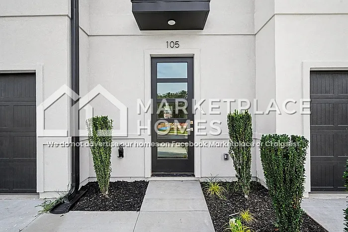 105 Taverly Dr — Photo 3