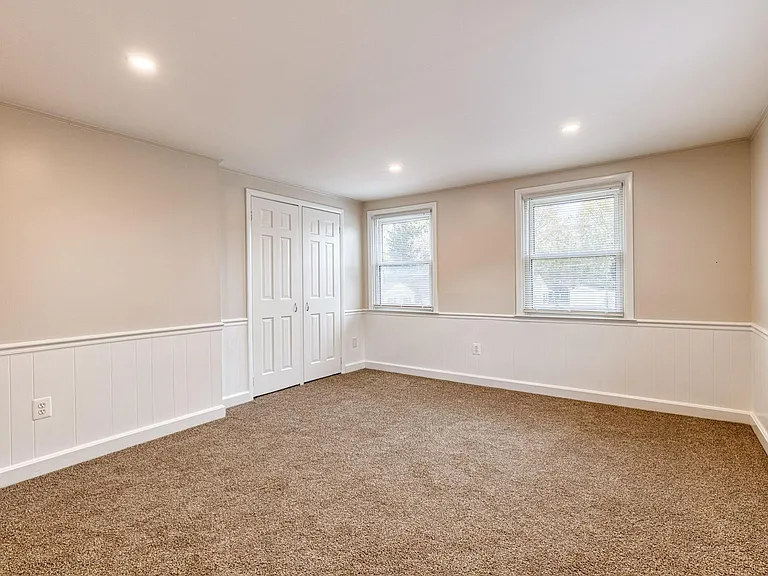 16 S Kelly Ave — Photo 15