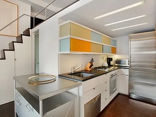 Sold by Corcoran | media 14