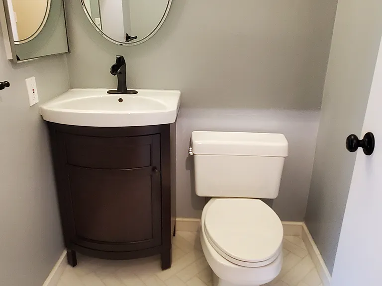 powder room