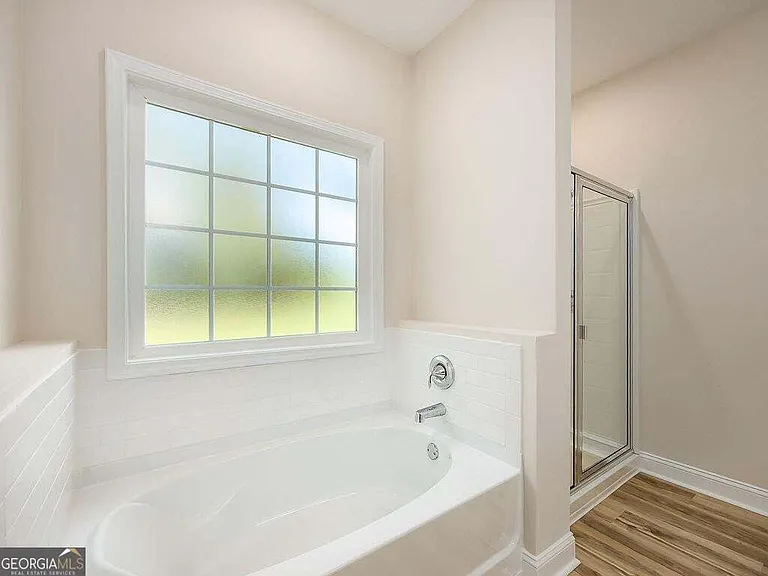 1002 Oglethorpe Ln — Photo 15